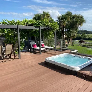  Holiday home The Deerview
